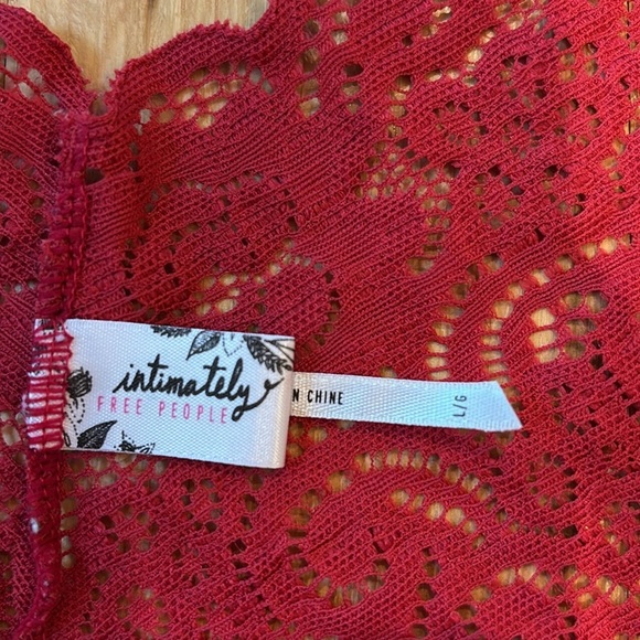 Free People Lace Top Stretchy Red Crop Brami Size Large - Picture 5 of 6